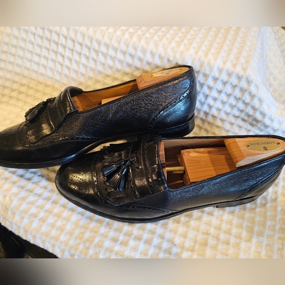 Mezlan Vintage Black Leather Tassel Jordan Wingtip Loafers Size 9.5 main image 11